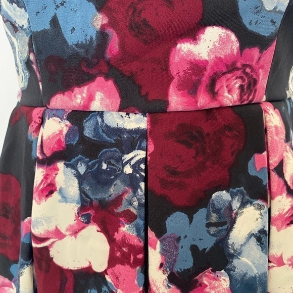 Trixxi Floral Dress - Picture 8 of 14